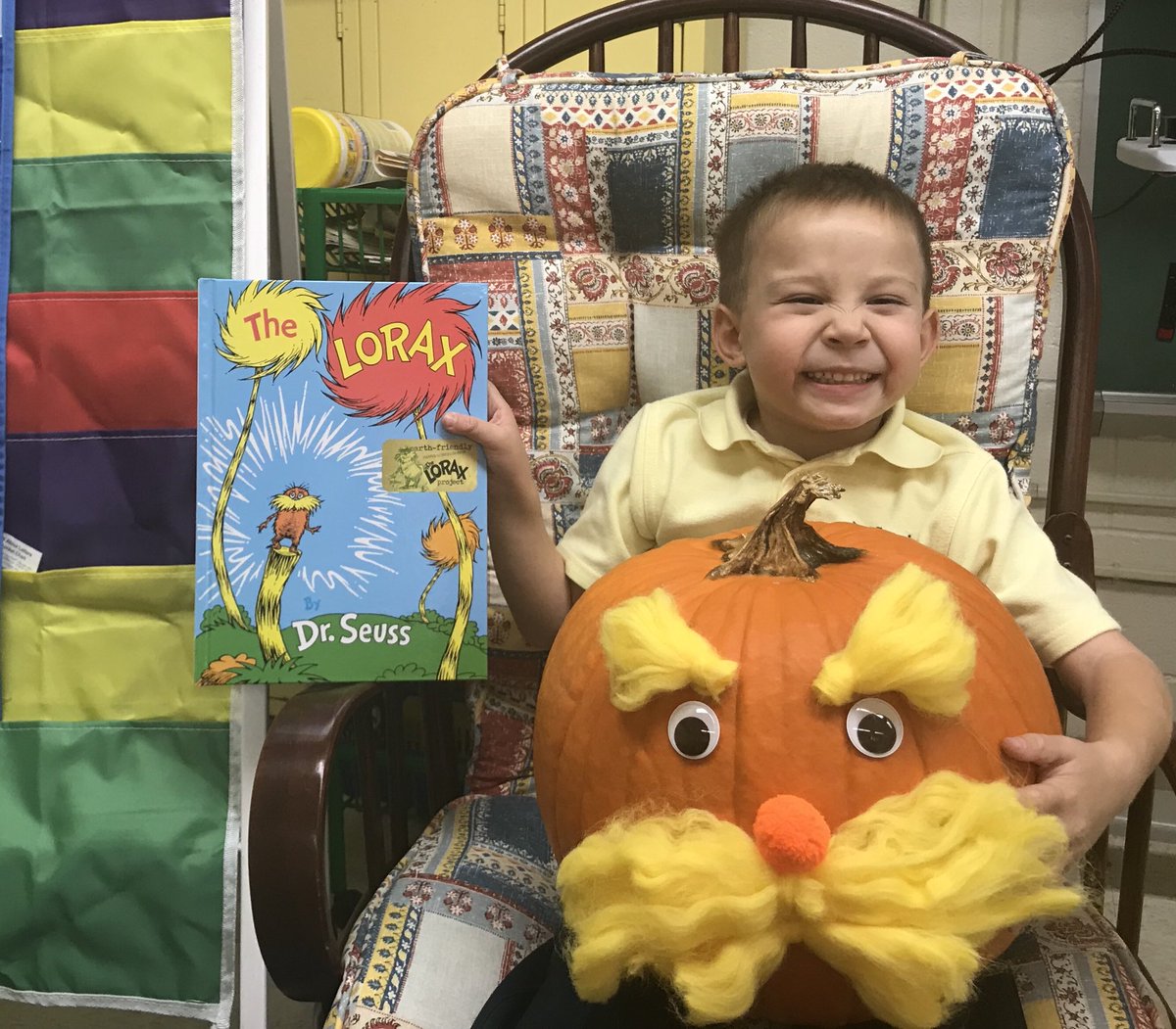 SVScrusaders's tweet photo. KA has Fall fever!! Turning our favorite storybook characters into pumpkins! #pumpkinsonparade https://t.co/MpfpVdek6P
