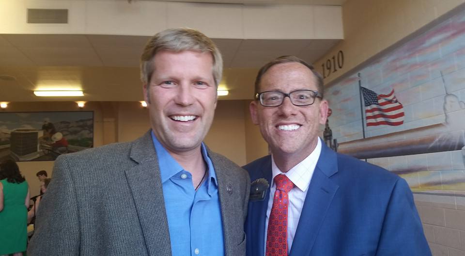 kellogs4ABQ's tweet image. Nothing better than an endorsement by a fellow Mayor candidate. One Goal , One City. #spxgovt #VoteTim