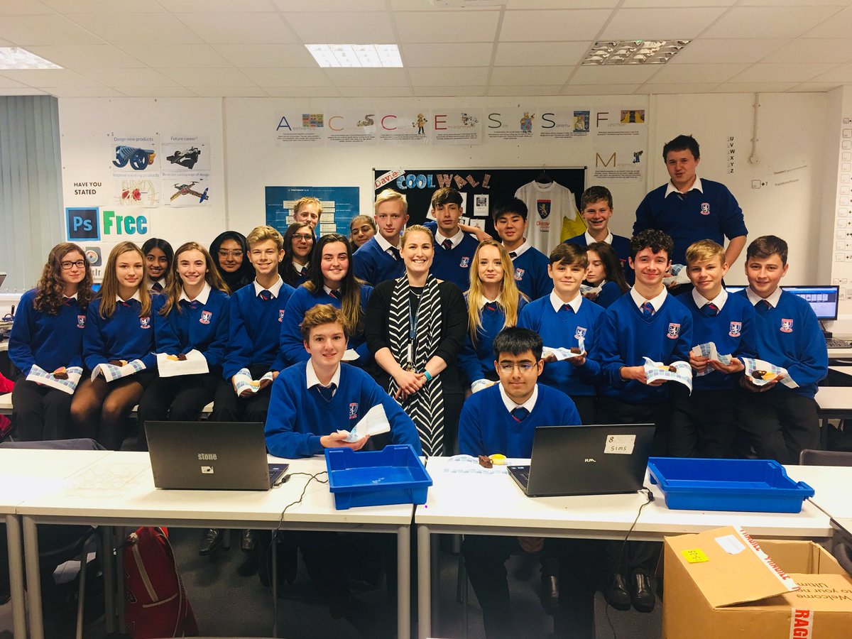 mflolchfa's tweet photo. #bestWelshBaccgroup #superproudteacher #Olchfa #amazingenterprisepresentations https://t.co/fhcBYDqy2Y