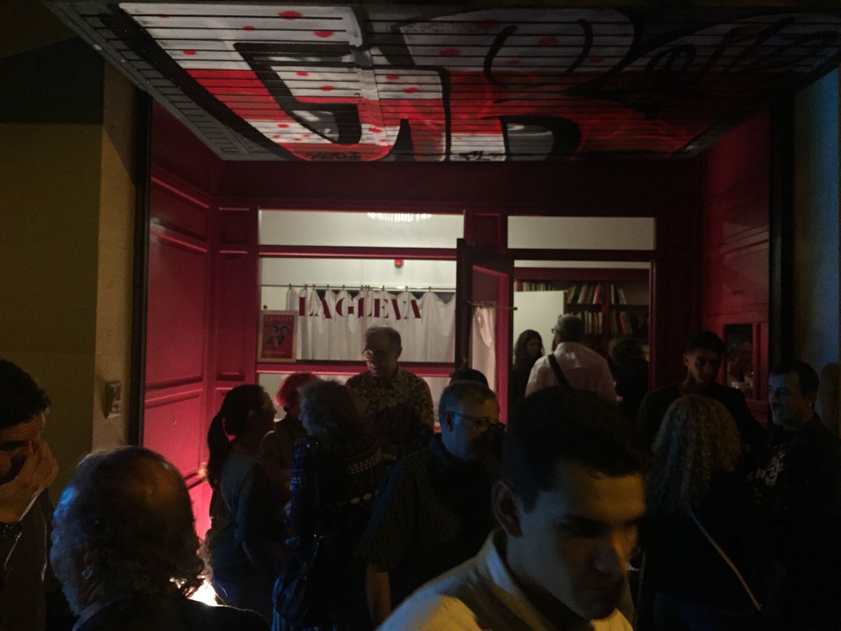 elTantarantana's tweet photo. Avui tenim bones notícies! A Barcelona neix un nou espai teatral: #TeatreLaGleva. Molta merda companys/es!! https://t.co/2xHgk4fbHl