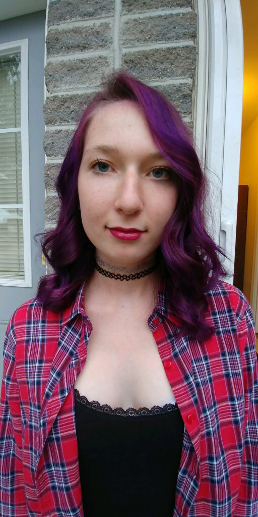 HeadwayStylists's tweet photo. Purple #balayage at its best only at headway #hairstylists #salon. Done by our stylist Roxana. Book now 4162418022 #torotoro #salon https://t.co/VEfMRpDOpO