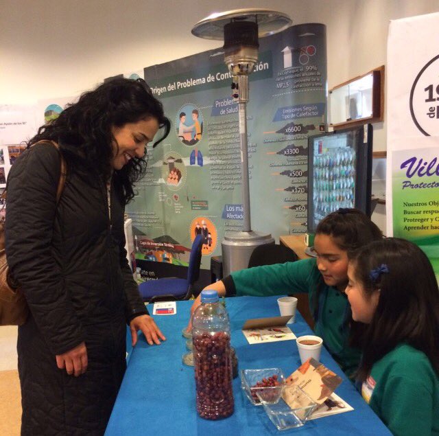 MMAaysen's tweet photo. Efecto medicinal de la #Chaura presentan #forjadoresambientales d #VillaO'higgins en XVI #EXPO F.A. de #Aysén en centro cultural #Coyhaique https://t.co/P6GWVDtc4w