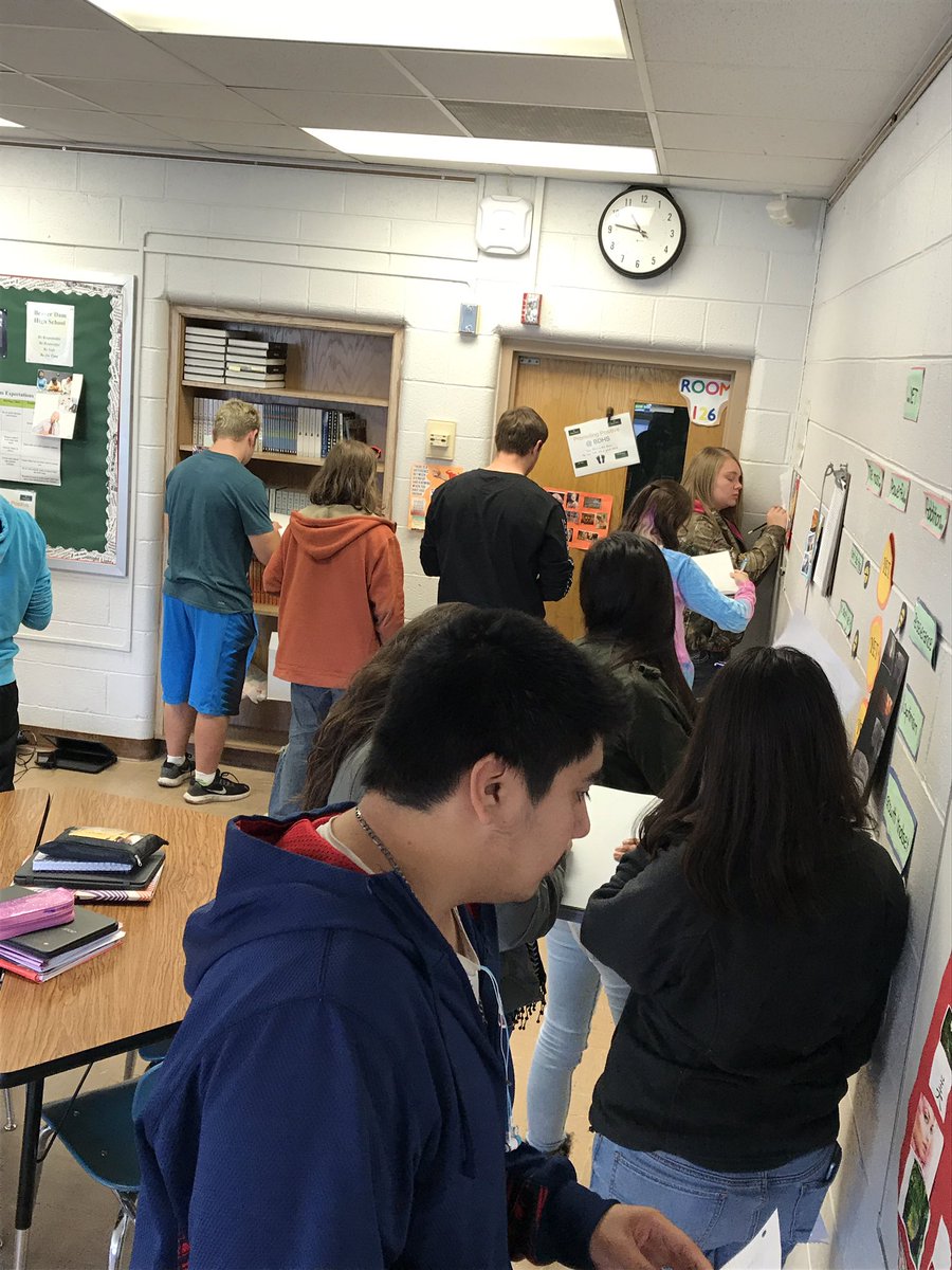 treptowjen's tweet photo. Visual Communication Gallery Walk @BD_GoldenBeaver - 👀 closely can you guess the words? 🤷♀️#BDHSlearning https://t.co/PG4KCjjT4I