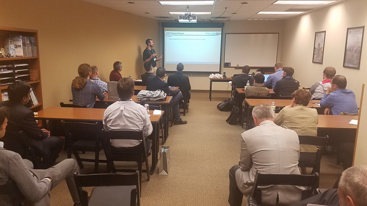 3DS_Marty's tweet photo. Rob Hurlston from caelynx - afternoon presentation at the SIMULIA Central Technology Day_Minneapolis. https://t.co/B0ceZua8yw