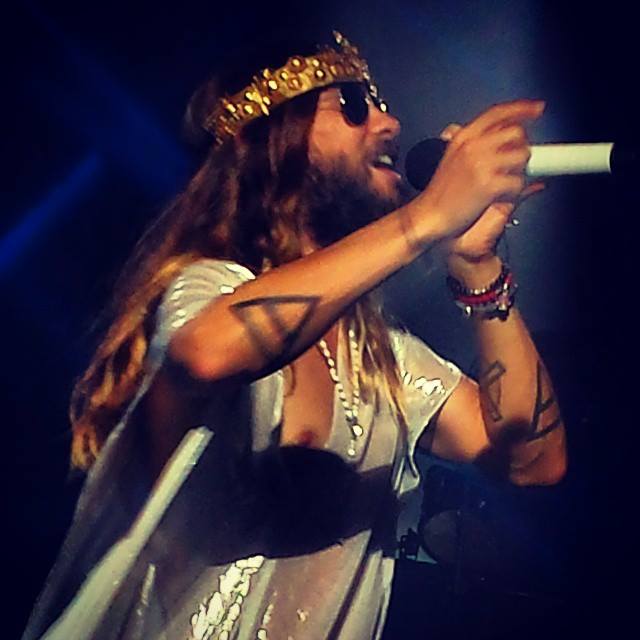 PSKWAD's tweet photo. Hoje faz 3 anos do 2º show da LLF+D Tour no Rio de Janeiro. 
Quem curtiu esse showzaço ao vivo? (1)
#Echelon #30SecondsToMars #MARSInBrazil https://t.co/Jc3bJBsLqQ