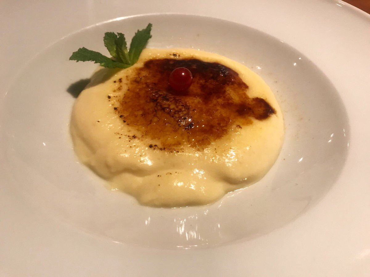 Terminamos el día con nuestra Crema Catalana 😍 #restaurant #mirandoalmar #comida #postre #barcelona #catalunya #finaldeldia #felicidade