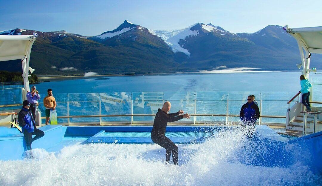 Flowboarders's tweet image. A #Flowcation is calling 📸@royalcaribbean 
Flowboarders.com
@FlowRider_inc @WhiteWaterWest @FlowRiderShop
#FlowRider #RoyalCaribbean