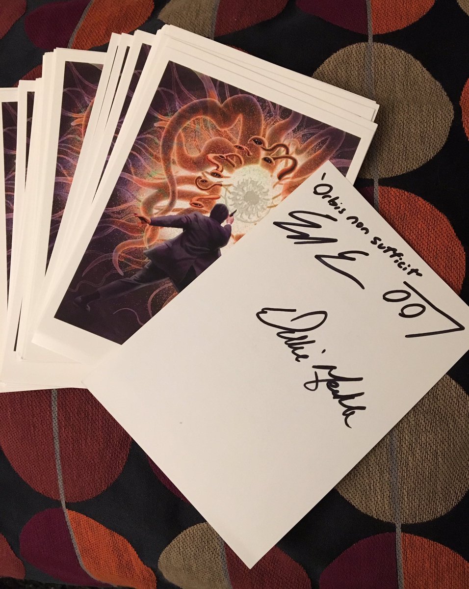 April Moon Books tweet media