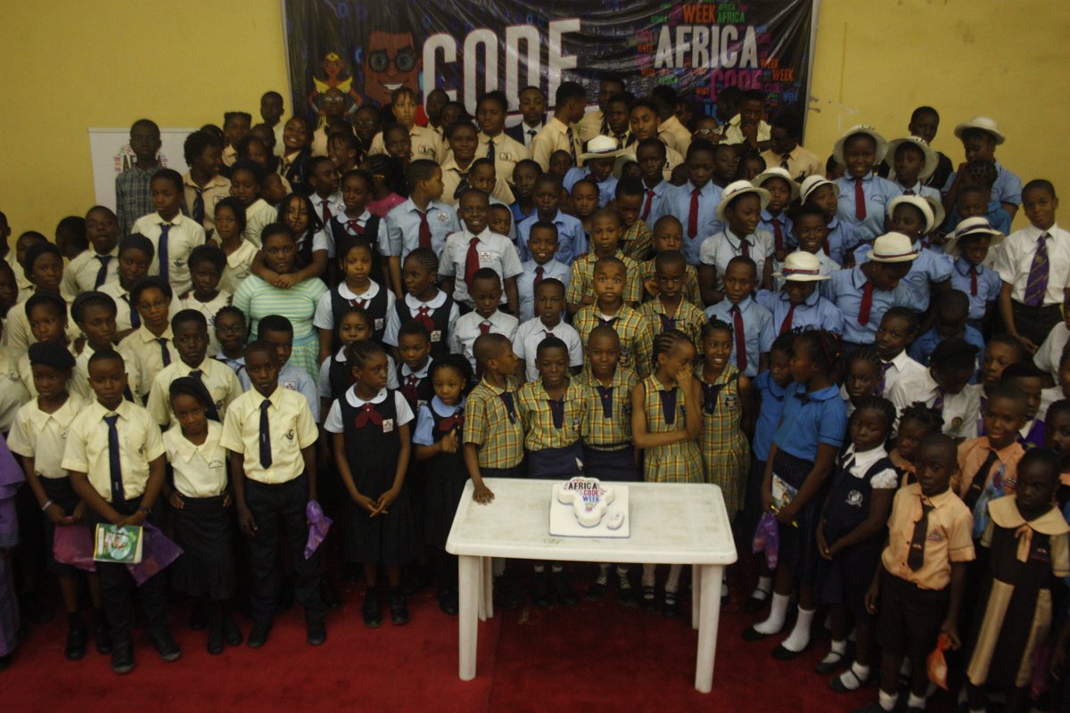 codestars's tweet image. #CODESTARS!!! @AfricaCodeWeek @sap4good @SAPAfrica @CTScienceCenter