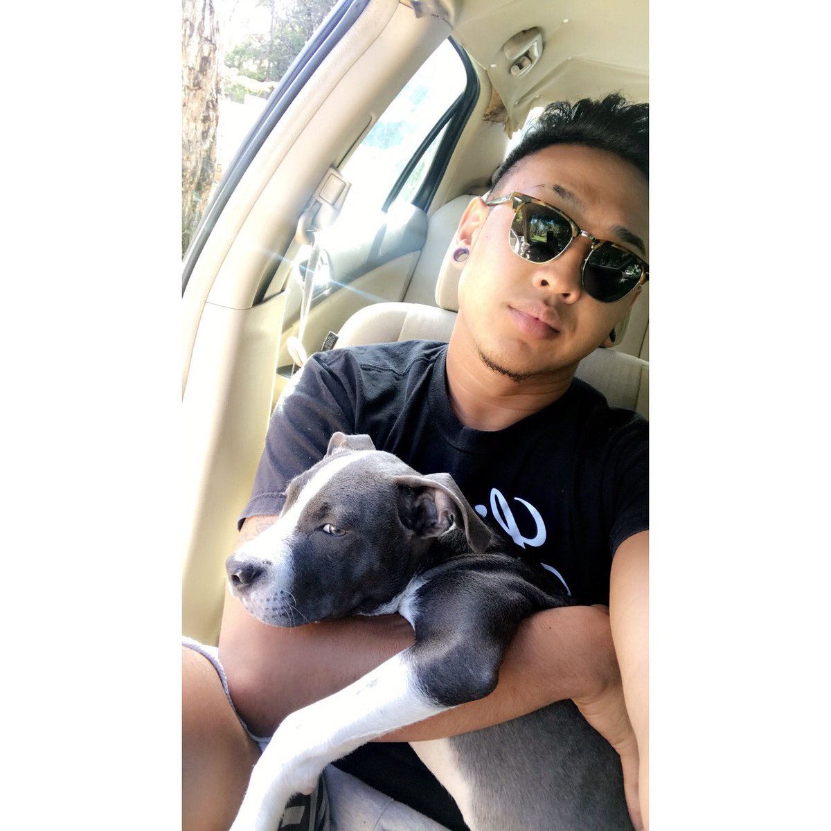 Yn_Hotshot's tweet photo. It's crazy how your actions and moods match mines boy... ☺️😕😪💙 #LouisBoy https://t.co/6aKZBPoiae