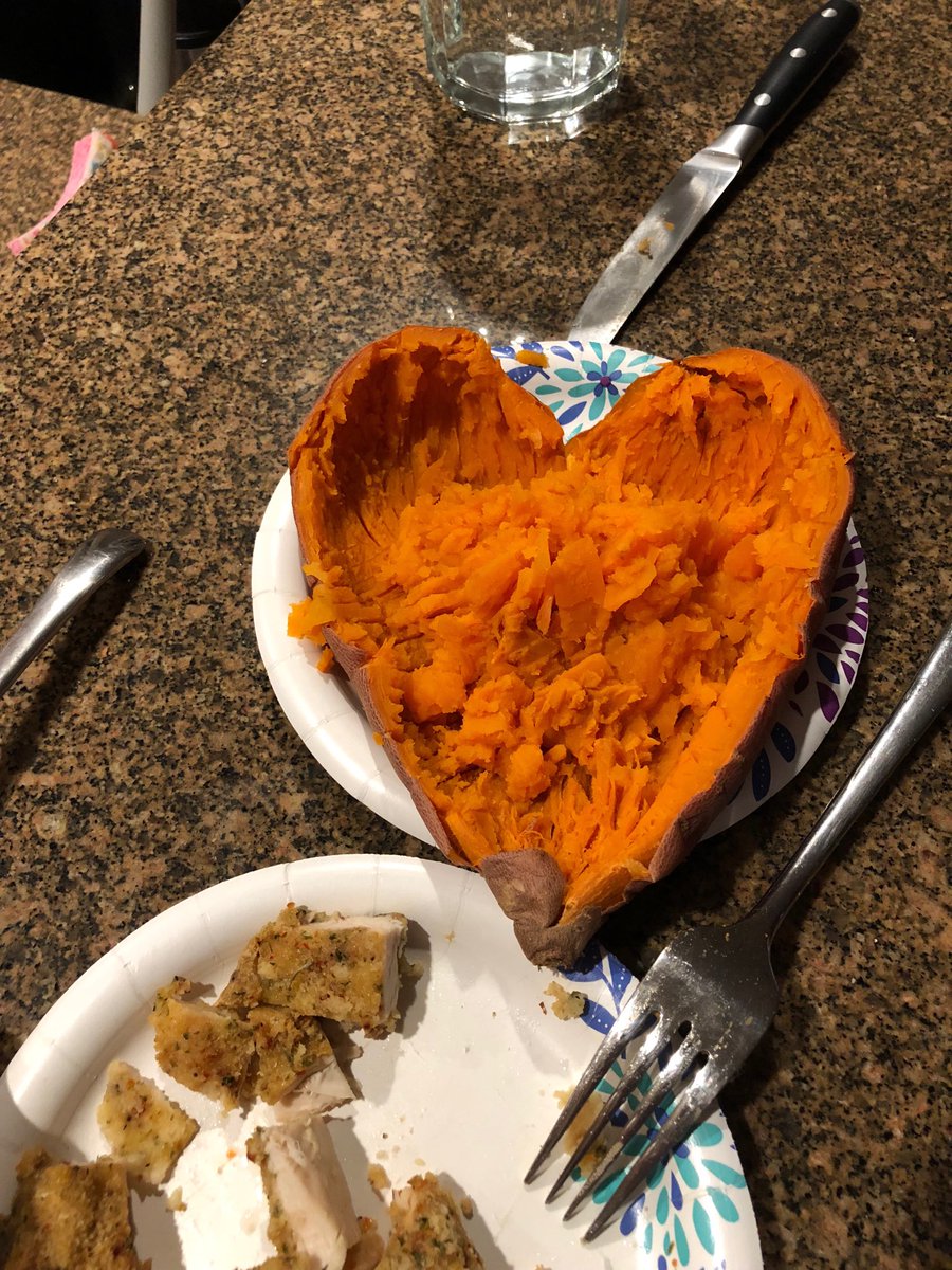 neilcloudwalker's tweet image. #I❤️Sweettaters #perfectswimmerfood