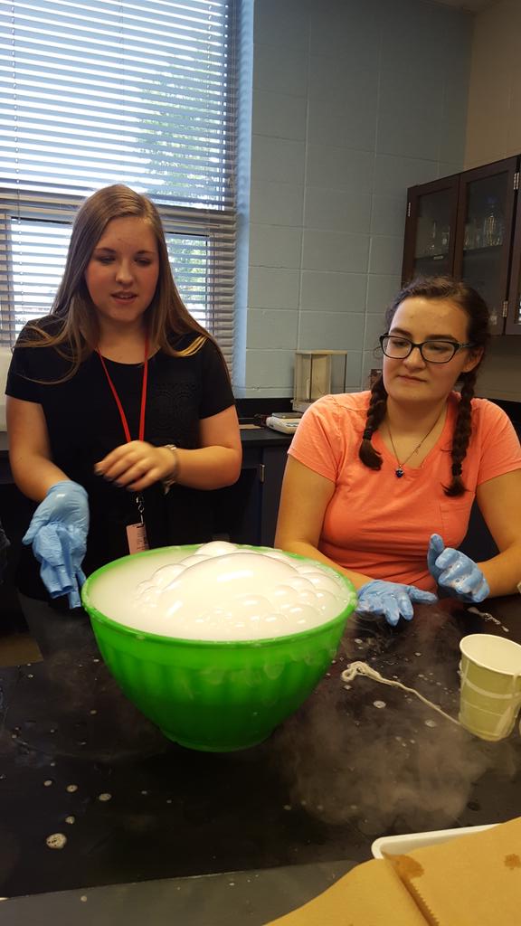 GHS_ChemClub's tweet photo. Prepping for Flocktober Fest at Glendale HS. @GHS_ScienceTeam https://t.co/bz9s9kAE2C