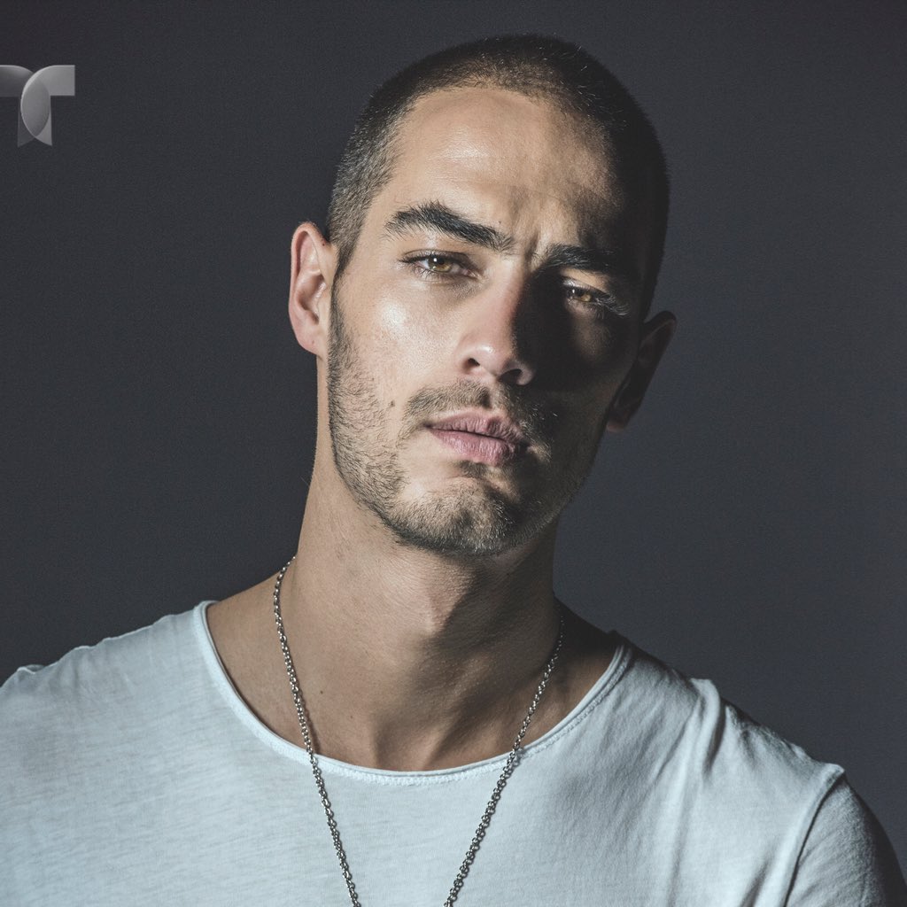 Michel_Duval's tweet photo. #NewProfilePic https://t.co/Az4tzHydKx
