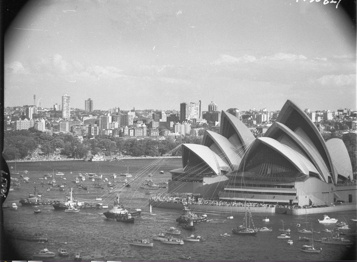 The #SydneyOperaHouse was opened by Queen Elizabeth II #OTD 1973. It was a sunny but blustery day unlike today! bit.ly/2yujTZf