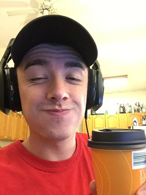 THUSTY. LIVE NOW. *** https://t.co/hOm61qFPC1 ***  #fortnite #SupportSmallStreamers #twitch #ps4 https://t<a href="/tag/ps4"class="tags"><span>#ps4</span></a><a href="/tag/twitch"class="tags"><span>#twitch</span></a><a href="/tag/supportsmallstreamers"class="tags"><span>#supportsmallstreamers</span></a><a href="/tag/fortnite"class="tags"><span>#fortnite</span></a>