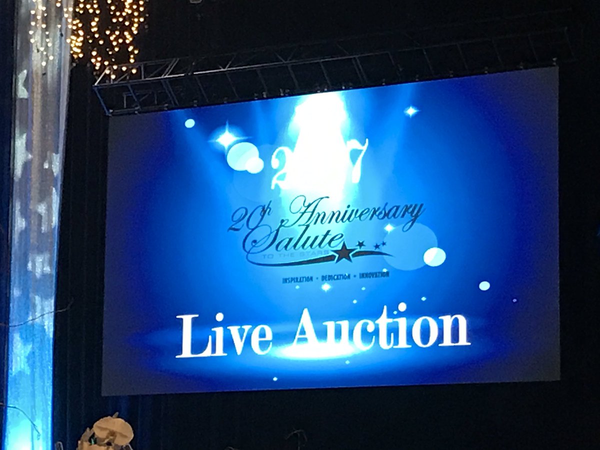 CyFairCFisher's tweet photo. Thank for the entertainment & laughs @CyFairDon & @coveyplus! What a dynamic duo for the live auction at the @theCFEF Spotlight Gala! https://t.co/BHG2LXRcW9