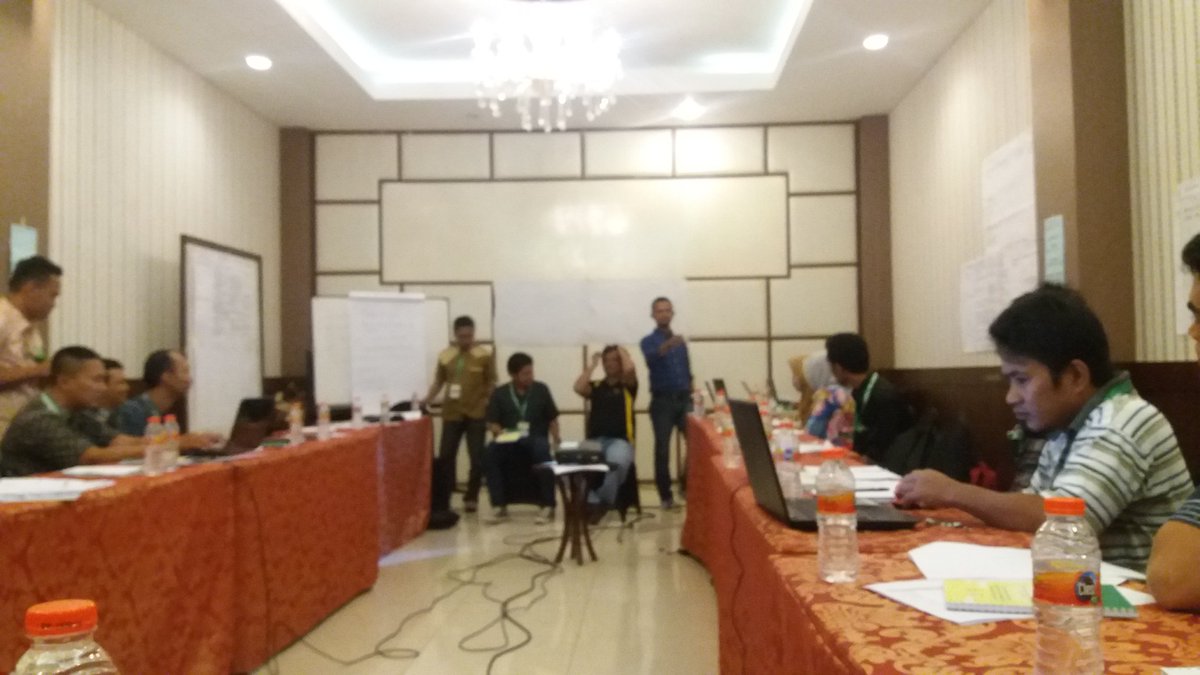 Wida73569686's tweet photo. Materi 5.2
#BhaktiPendampingDesa 
#PendampingDesa 
#provsulteng 
@KemenDesa 
@tppindonesia 
@EkoSandjojo 
@taufikmadjid71 https://t.co/qTwnxfwMAM