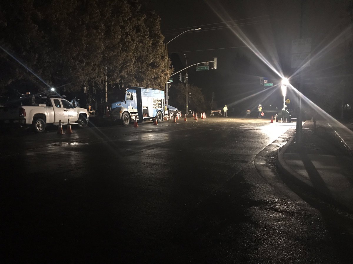 largesteven's tweet photo. Light rain falls on scorched Coffey Park section of Santa Rosa in #TubbsFire zone. https://t.co/5YyGGYijVL
