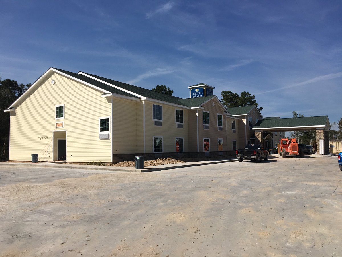Hand_Constructs's tweet image. Cobblestone Inn &amp;amp; Suites will be open in a few short months!!  Vinton,LA
