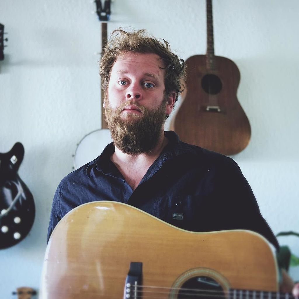 OldStoneBend's tweet photo. Jeffrey Martin with Slater Smith on Tuesday October 24. Doors at 7:30 pm, Show at 8:00 pm. Advance tickets $8 at T… https://t.co/PDgnAofjDN https://t.co/7PTFXnX69h