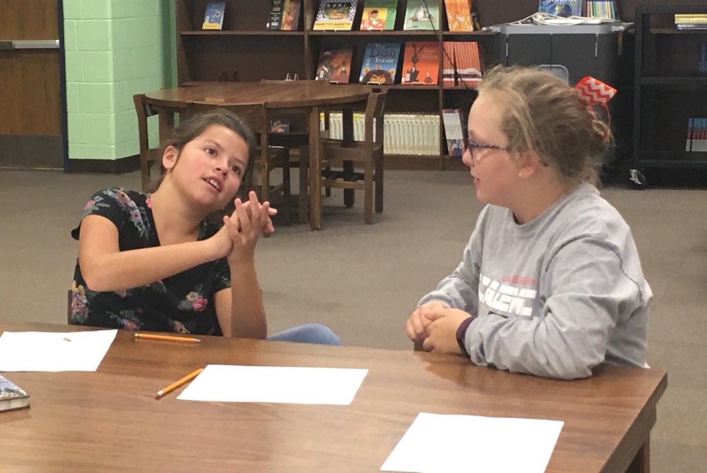 LawlerLibrary's tweet photo. Designing theme park attractions! #Steam #MyGCS @gcboe @LawlerLions https://t.co/UHe0p32Whf