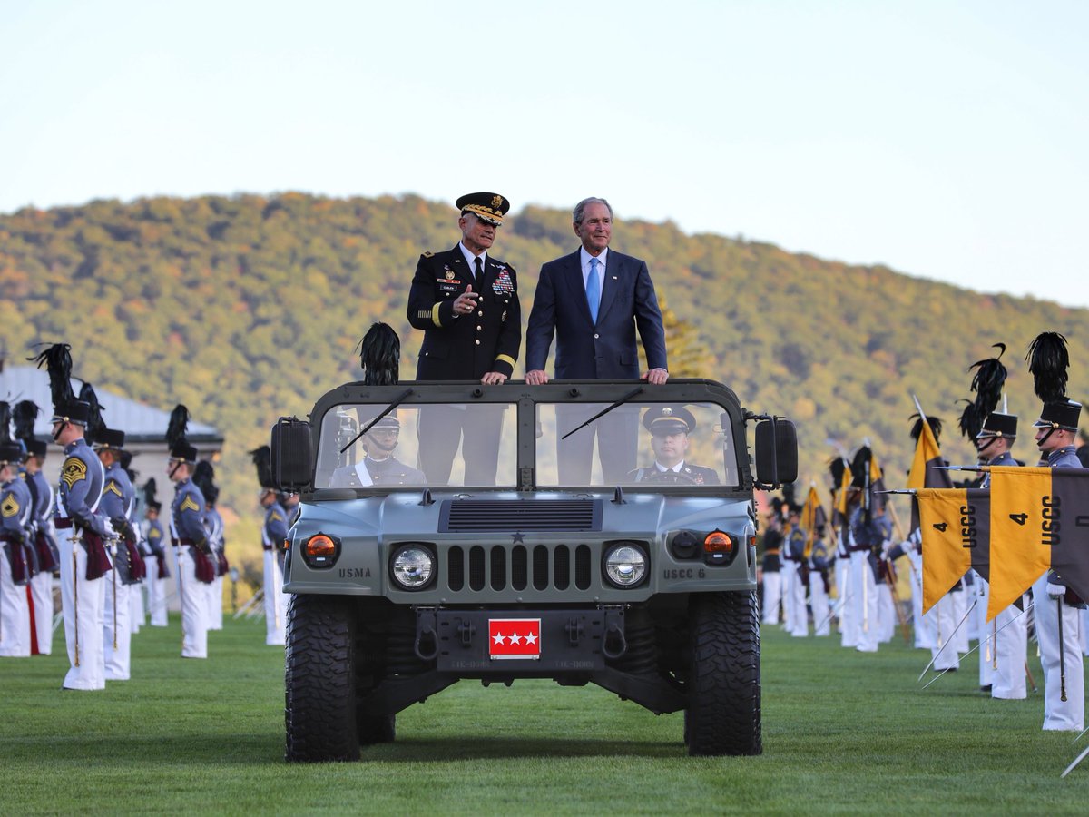 WestPoint_USMA's tweet photo. 43rd President of the U.S. George W. Bush joins #USMA Superintendent @LTGRobertCaslen to review the Corps of Cadets before the Thayer Award https://t.co/qPyzIFNtfF