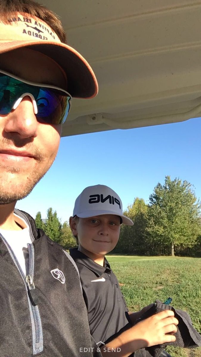 MatthewGriese's tweet photo. Always fun to be able to get him out of school and play golf #brotherfun https://t.co/F7QEKVZlJo