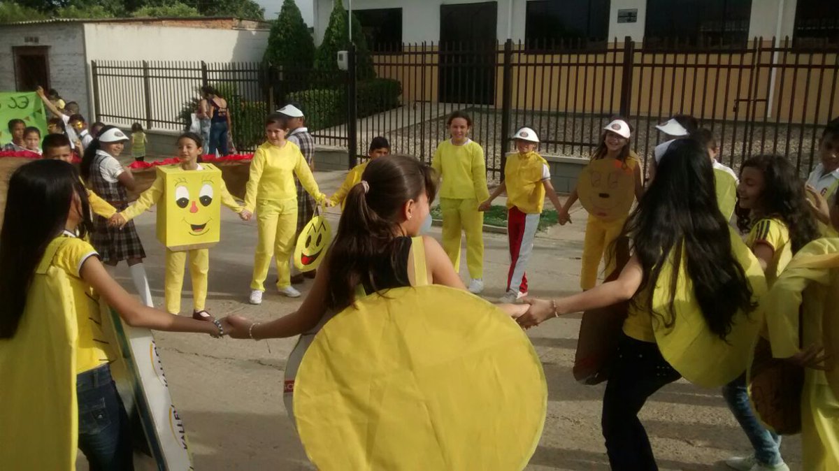 iemdps's tweet photo. Jornada CCPV -Niños y jóvenes demuestran que la mejor manera de construir paz y Gen Ciudadano es mediante el Trabajo en Equipo #ActivaTuGen https://t.co/MpvQFoKSGE