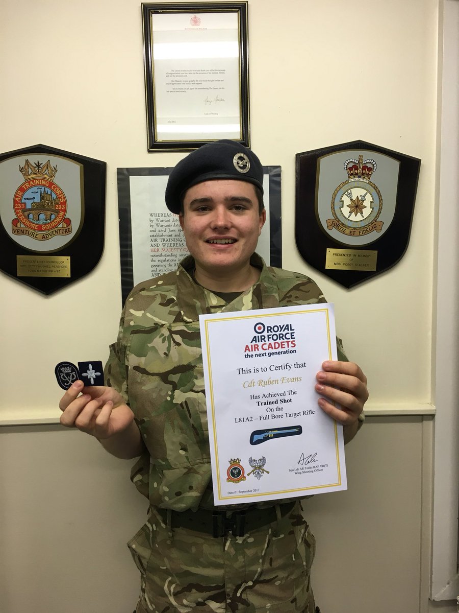 233 (Pershore) Sqn tweet media