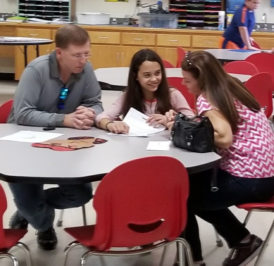 Stew_Pratt's tweet photo. Fantastic job by 5th &amp; 6th Middle School students in their "Student-led Parent / Teacher conferences. #owningthelearning @GoblinDistrict https://t.co/H6A31AFaz7