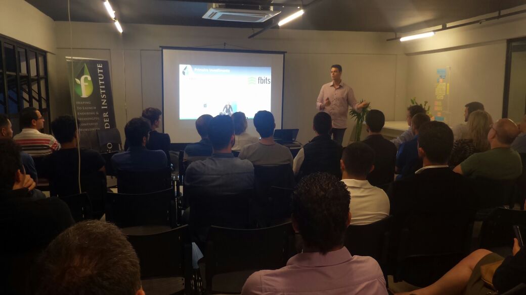 BrFounder's tweet photo. How to raise money for your idea,  now @ jupter , starting w/ @RoSchiavini CEO at #SmartHint and #FICuritiba director https://t.co/a5JH37NQRz