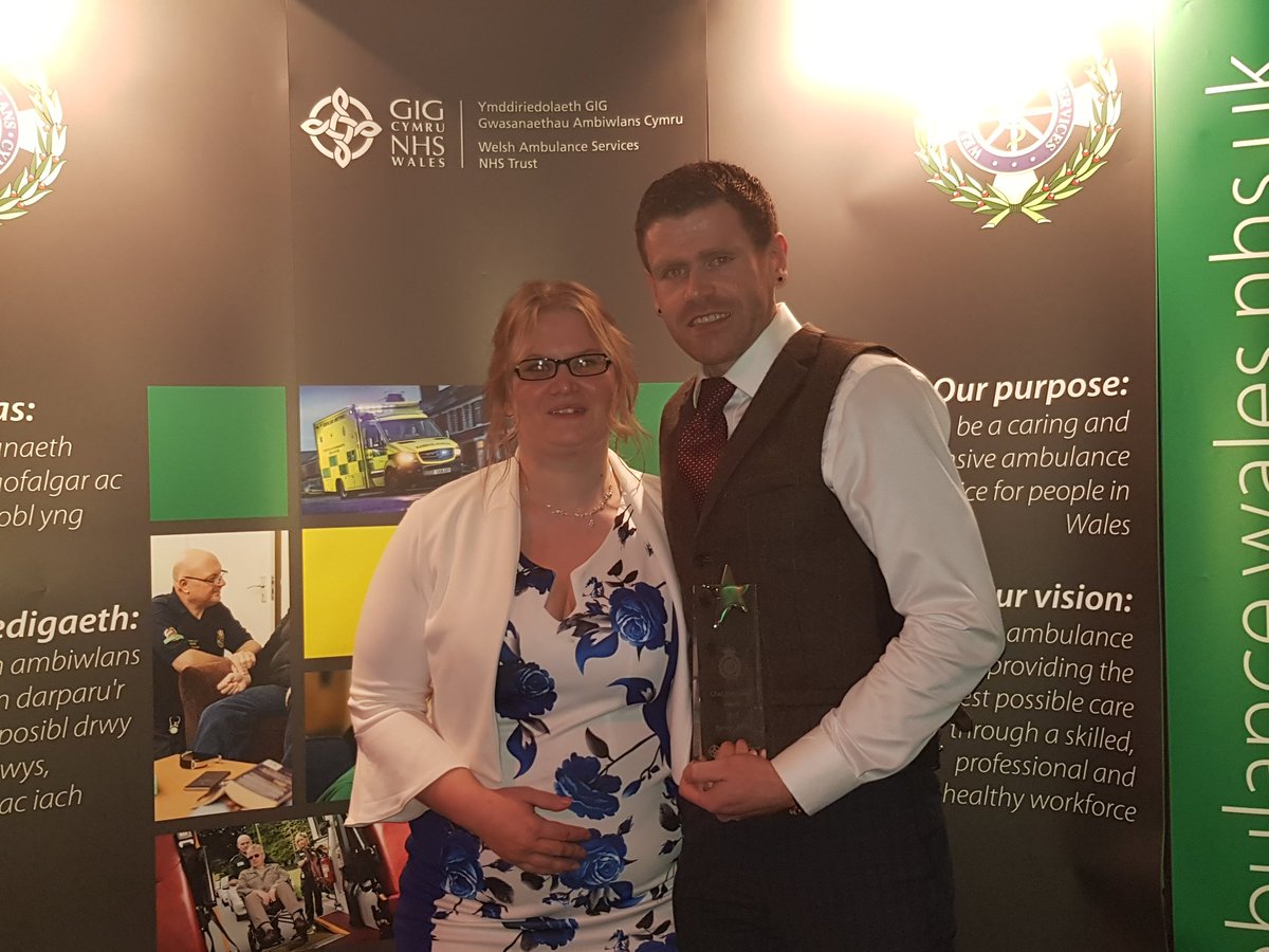 WelshAmbulance's tweet photo. We’re delighted to reveal that this year’s Chief Executive’s Award winner is Paramedic Berwyn Jones 👏 #WASTAwards17 https://t.co/0zISoGw8e3