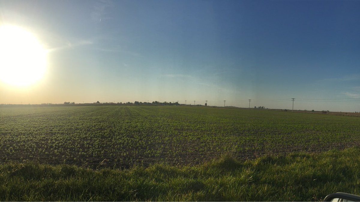 ShowMeAg tweet media