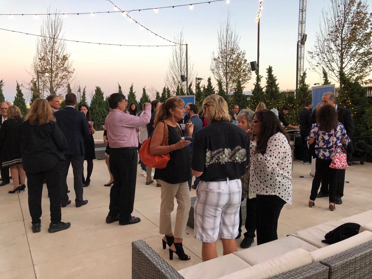 dpwillis732's tweet photo. The gathering #appinnovators https://t.co/QODygnBlk3