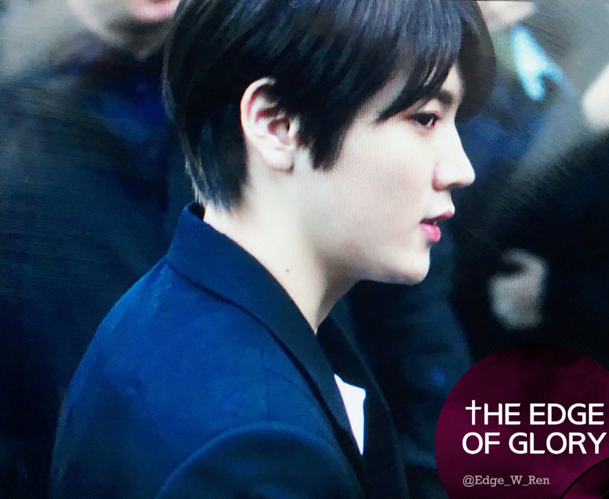 Edge_W_Ren's tweet photo. 예뻐예뻐 https://t.co/6fXxnU7HWL