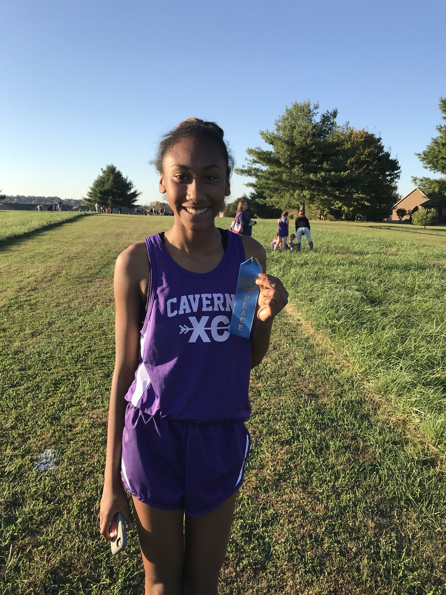 aabell94's tweet photo. This girl is bringing home first place!! #CavernaXC https://t.co/RmPt1AoFtP