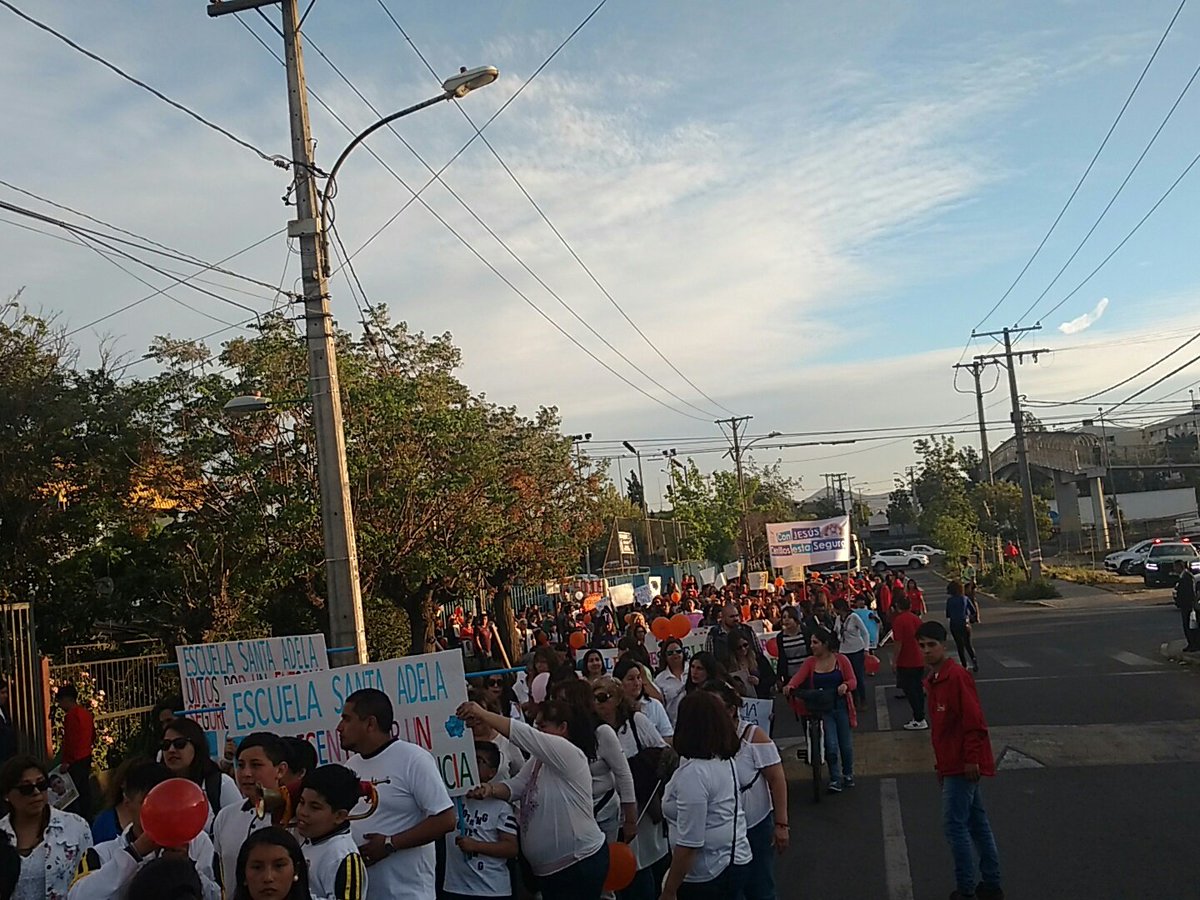 daem_cerrillos's tweet photo. #marchabarrioseguroCerrillos @Cerrillosdeport @municerrillos @luisvargassal @Carabdechile @COSAMCerrillos @CulturalTioLalo https://t.co/n398Psj3jQ