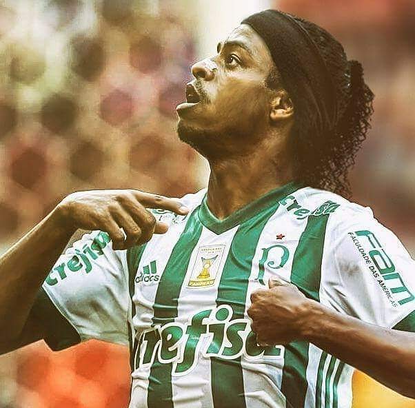 <a href="/Palmeiras/">SE Palmeiras</a>