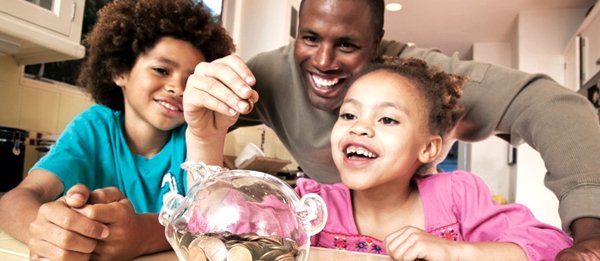 RCFATL's tweet photo. How to Teach Your Kids the Value of Money From an Early Age https://t.co/ESl4fRkuua #RCFEducates #RyanCameronFoundation https://t.co/MrSTG72F3b