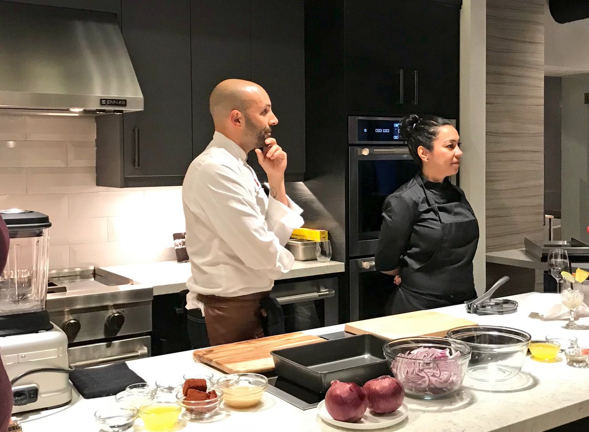 michellejobin's tweet photo. At the beautiful @JennAirCanada showroom for a cooking demo with @ChefRobGentile &amp; @Chefelia8 #finediningredefined #experiencejennair https://t.co/8loAMX2rFL