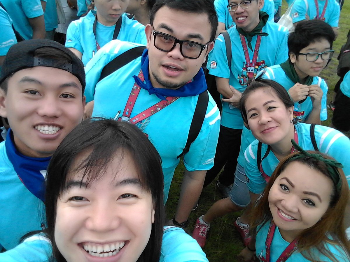oldorama's tweet photo. #YSEALIsummit 
Ready for the game 
Group 7 https://t.co/pSXIE9cRhC