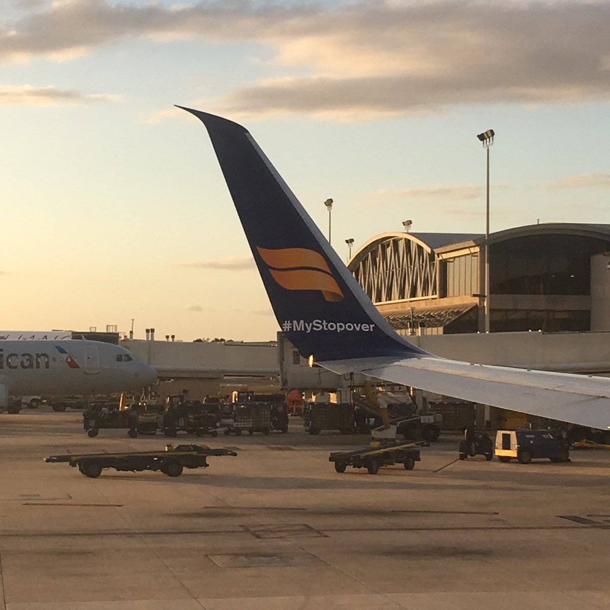 vinnytafuro's tweet photo. Headed to Edinburgh for @INETeconomics #Inet2017 to explore how we can #UpgradeEconomics and #GoBeyondGDP https://t.co/eqbS1NqEjB
