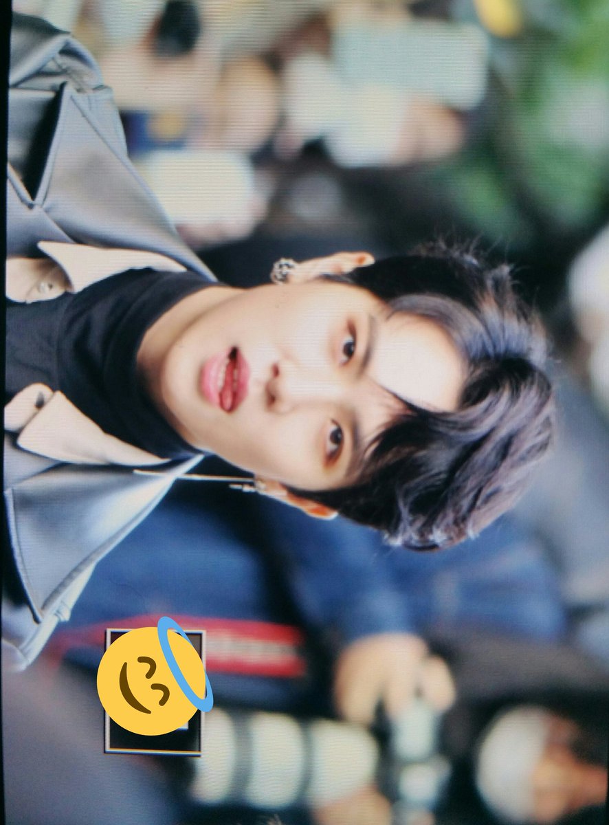 pupupupu101's tweet photo. 171020 뮤뱅 출근 #김동한 https://t.co/zNkM7F1pYh