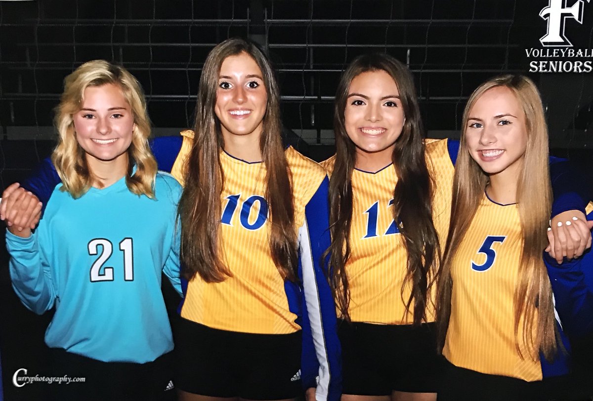 volleytigers's tweet photo. Senior Night tomorrow night!! Come out &amp; support this hardworking group 💙 5:00 @ The Pit https://t.co/ykXDaLC5fx