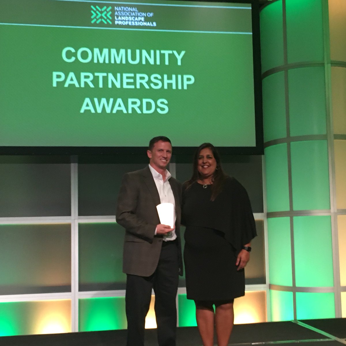 LandCare_MB's tweet photo. @LandCare_ honored for its contributions to our communities across the country. @DevelopingGreen accepting on the team’s behalf. https://t.co/I8gQUKhNJX