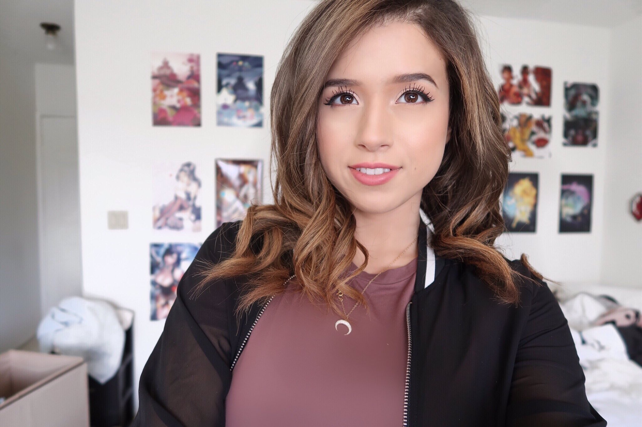 pokimane on Twitter.