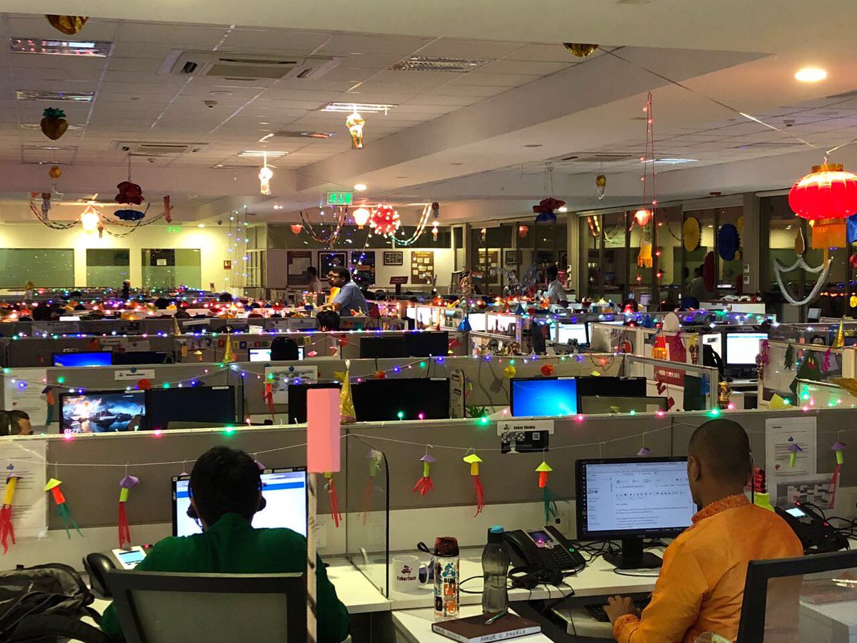 VishCyberTech's tweet photo. CyberTech Diwali Party 2017 https://t.co/hWl2186KTg