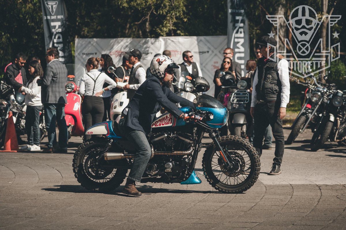 _Motorette's tweet photo. Algo del #dgr2017 #gentlemansride en #cdmx gran evento el que vivimos este año https://t.co/yJE7mP73Lr