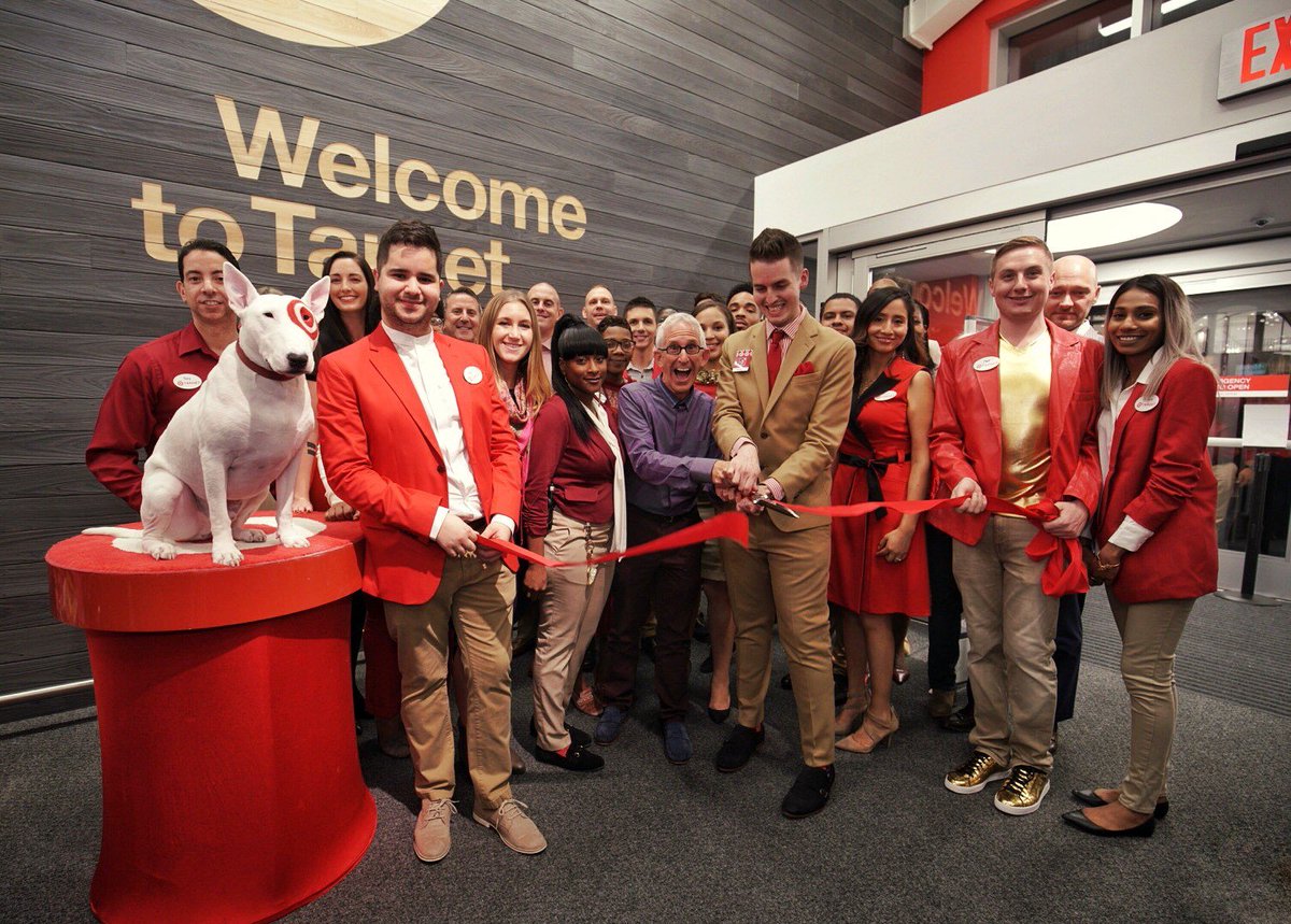 TargetNews's tweet photo. It's official: #TargetCEO Brian Cornell & the team just cut the ribbon on our new Herald Square store. Open tomorrow, so come on over! https://t.co/IahMuTY3cf