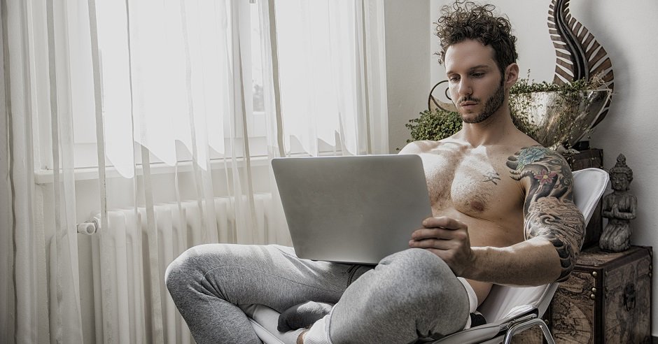 DebtFreeGuys's tweet photo. If you're blowing your wad month after month, this #SpendingReduction tool will help you keep more of what you get. https://t.co/Vhg2PeEw9f https://t.co/CL1BmvHvIE
